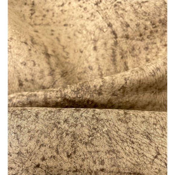 Village Tannery NY Sevestet Handmade Brown Textured Genuine Leather Tote - Picture 6 of 7